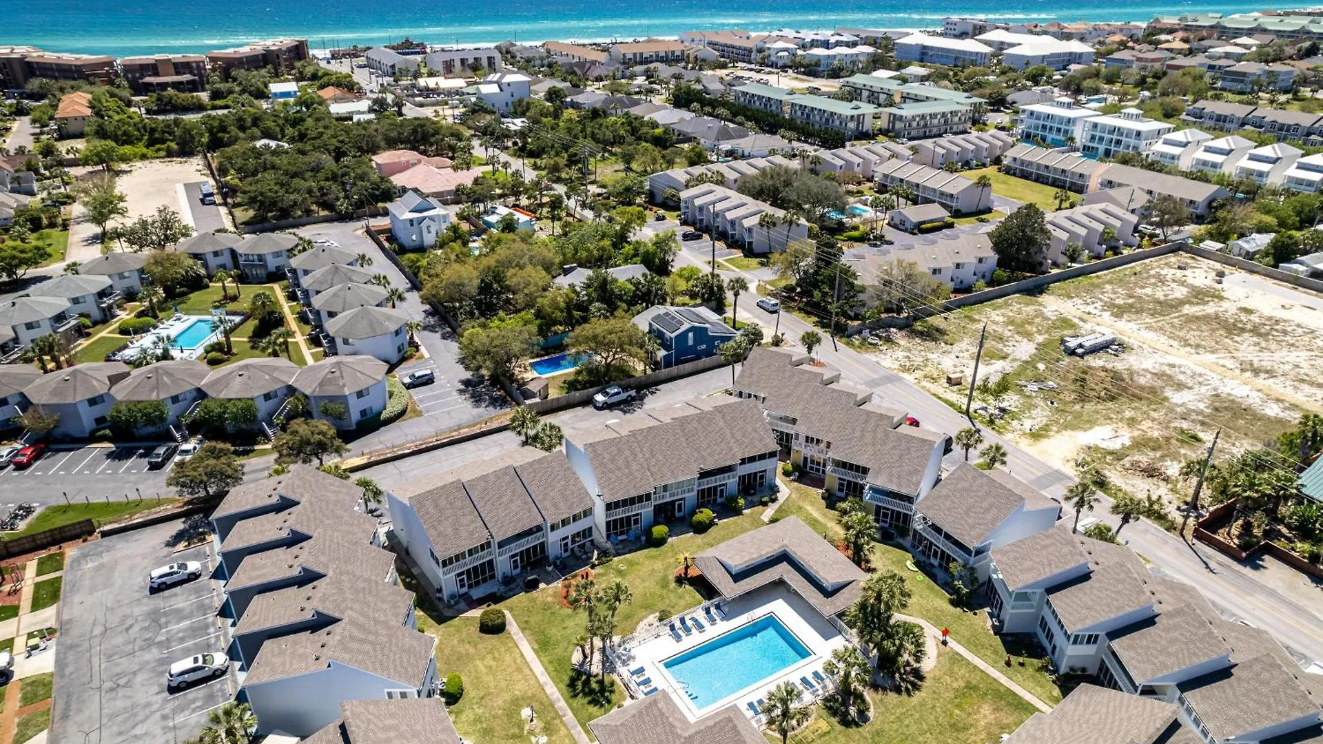 Apartment Sandpiper Cove 1096- By Holiday Isle Properties Destin