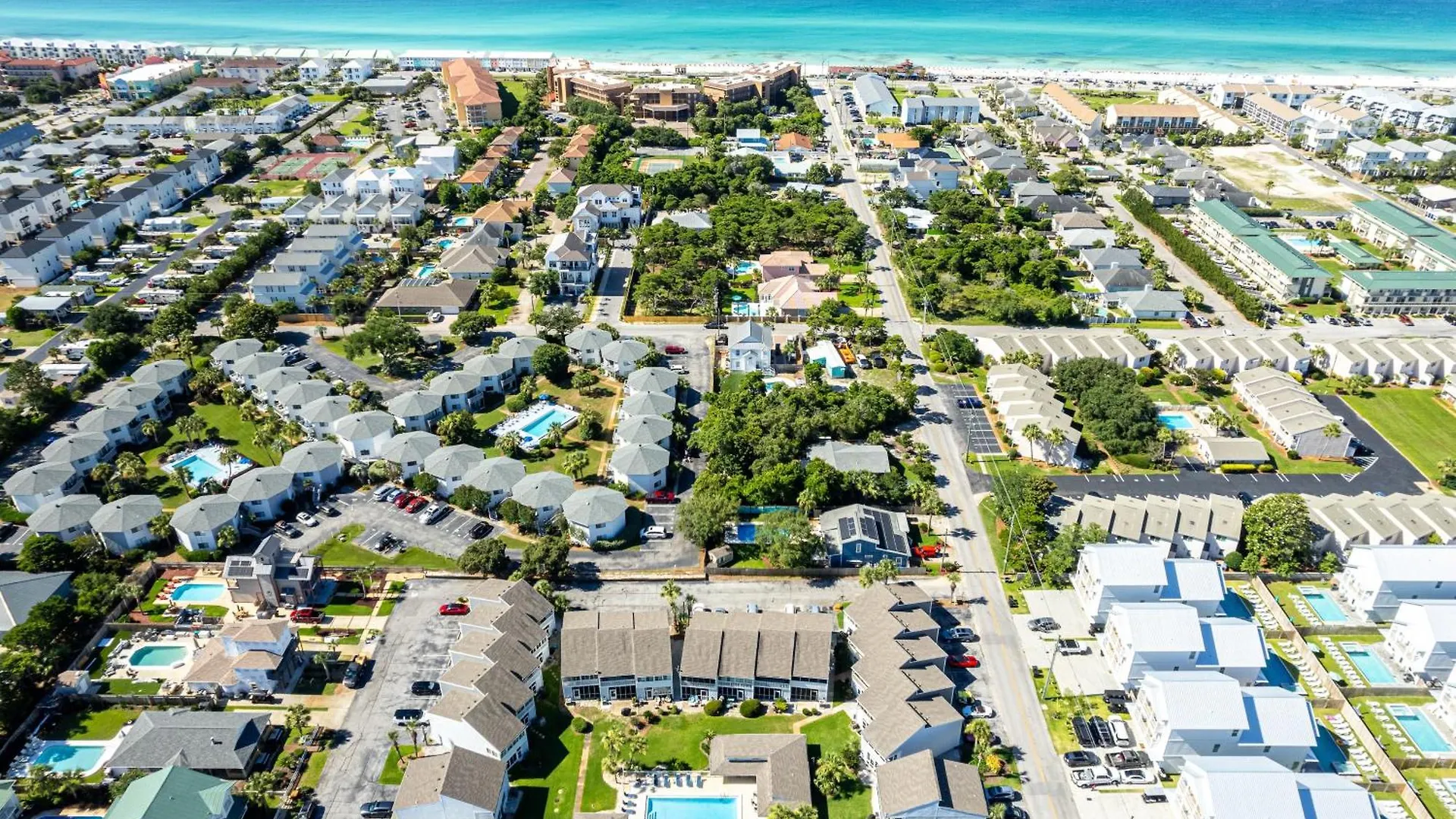 Sandpiper Cove 1096- By Holiday Isle Properties Destin Apartment